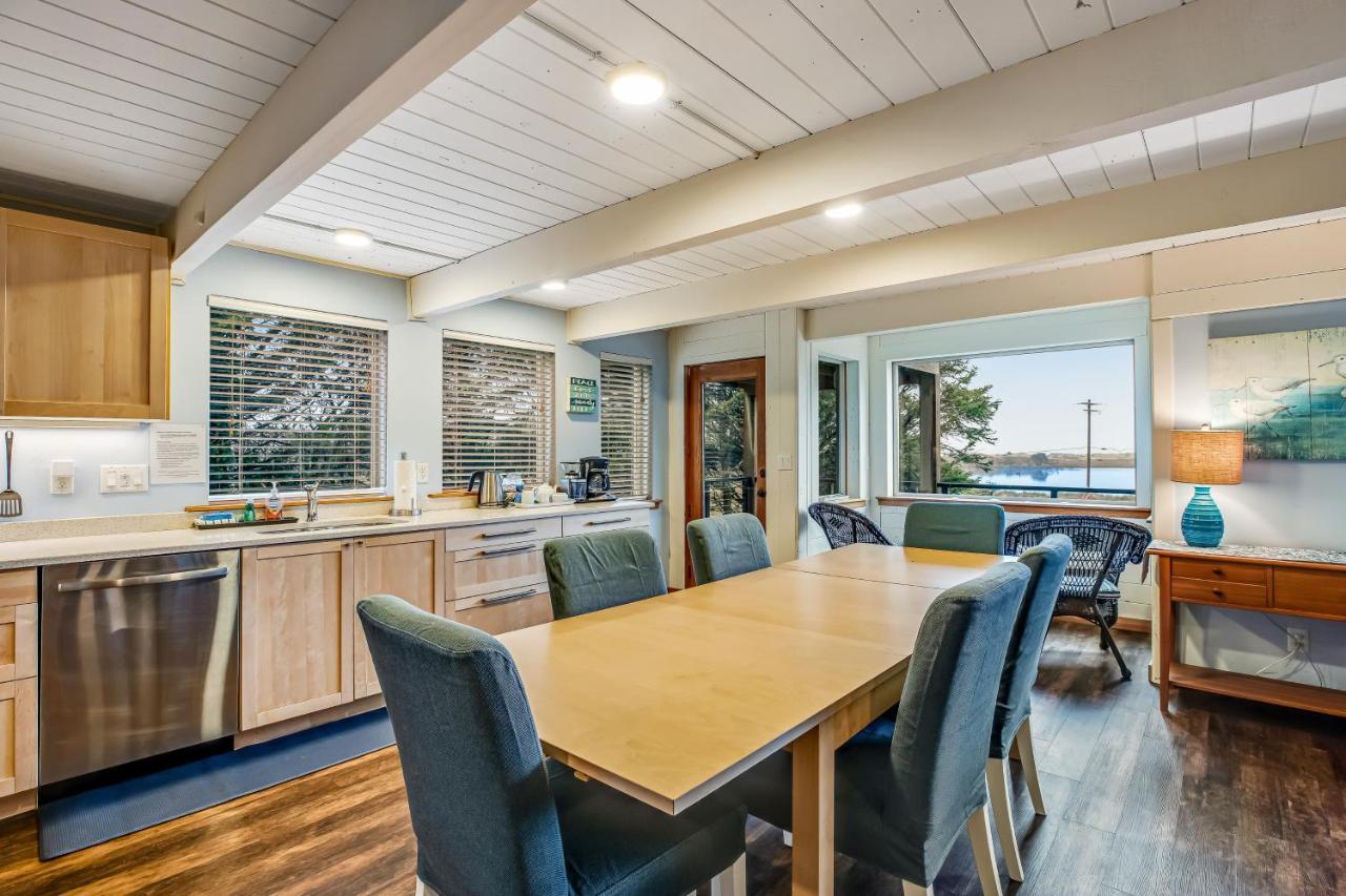 The Sandpiper At Bayocean Cape Meares Exterior photo