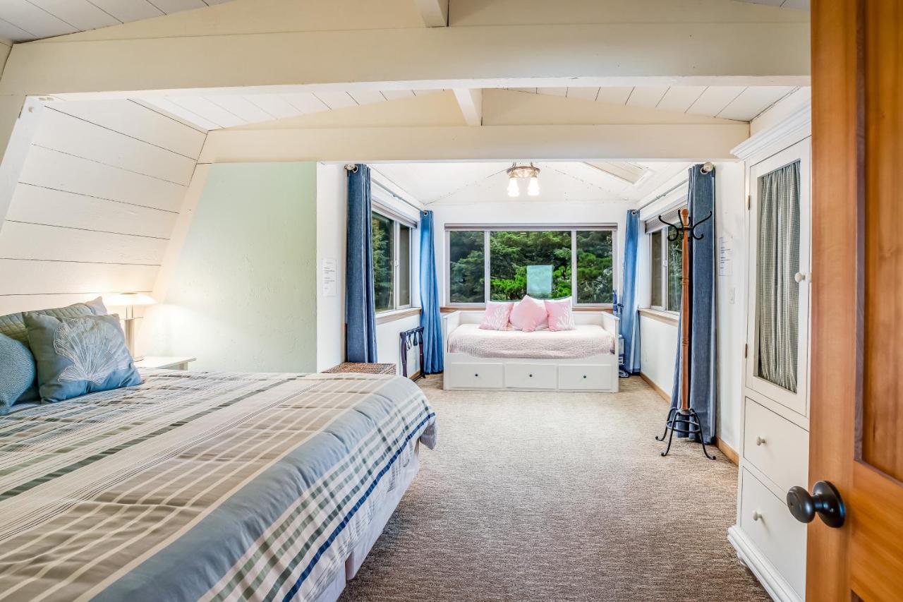 The Sandpiper At Bayocean Cape Meares Exterior photo